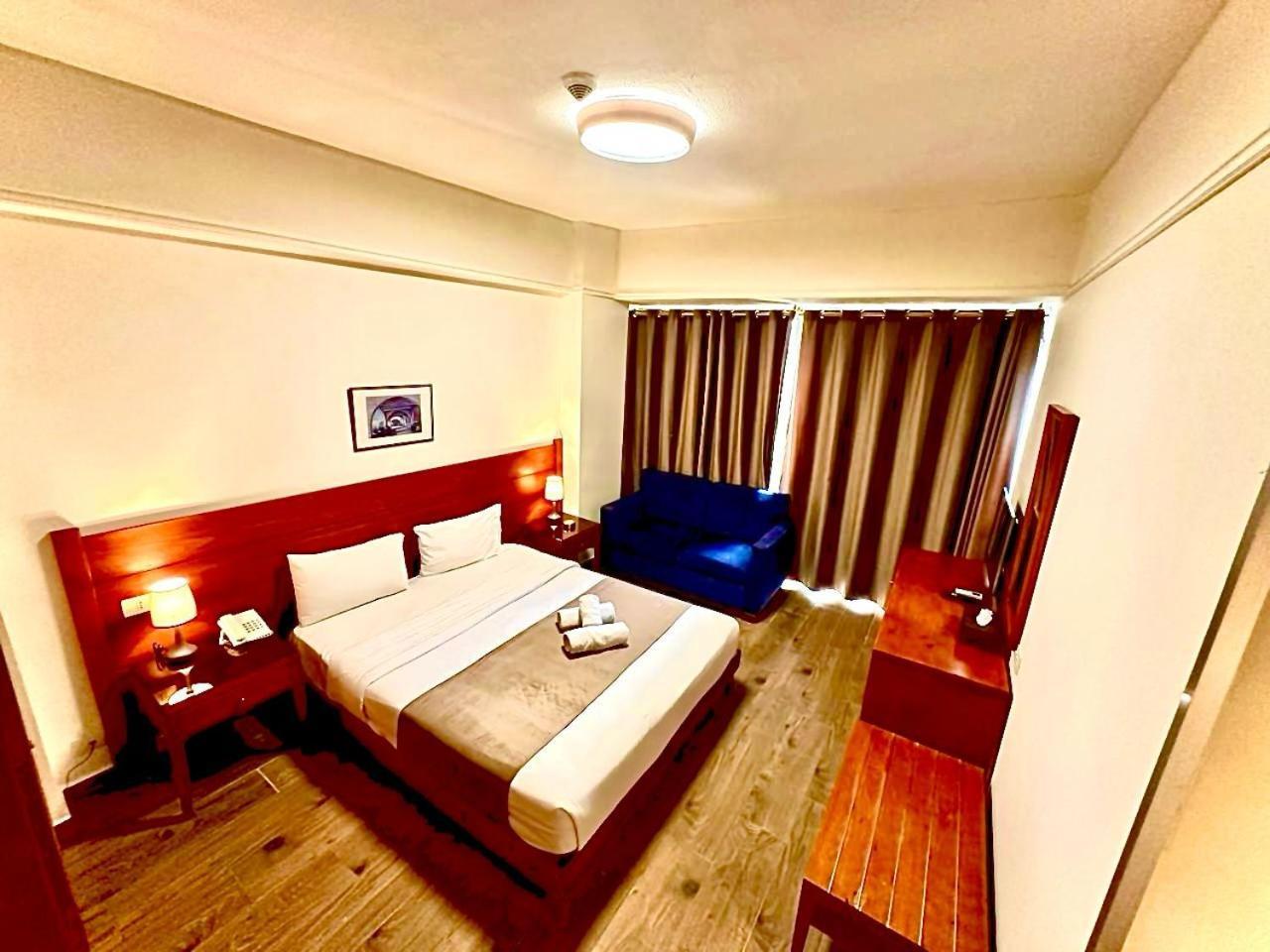 Caesar'S Park Hotel Бейрут Экстерьер фото