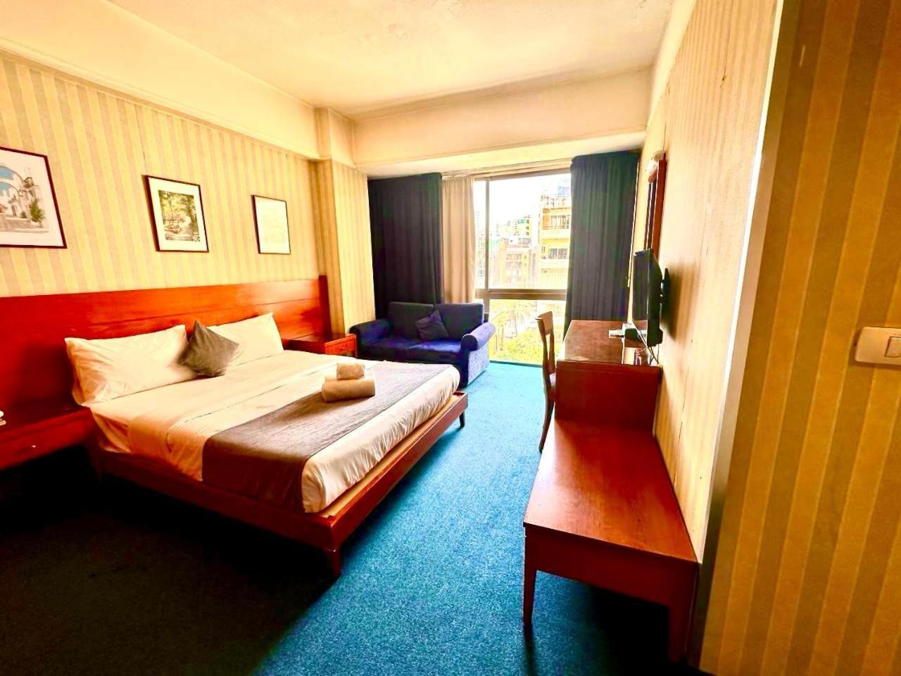 Caesar'S Park Hotel Бейрут Экстерьер фото