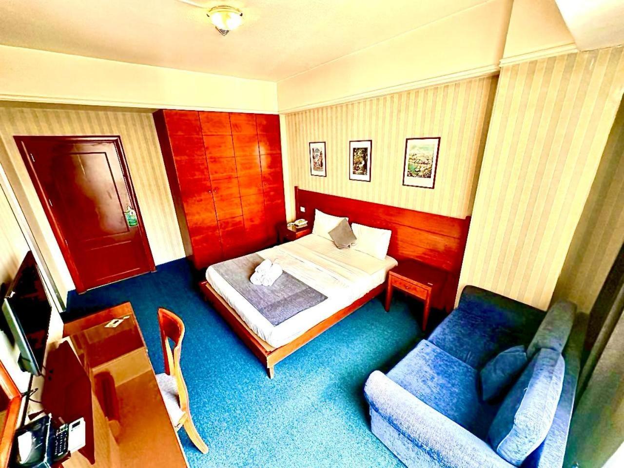 Caesar'S Park Hotel Бейрут Экстерьер фото