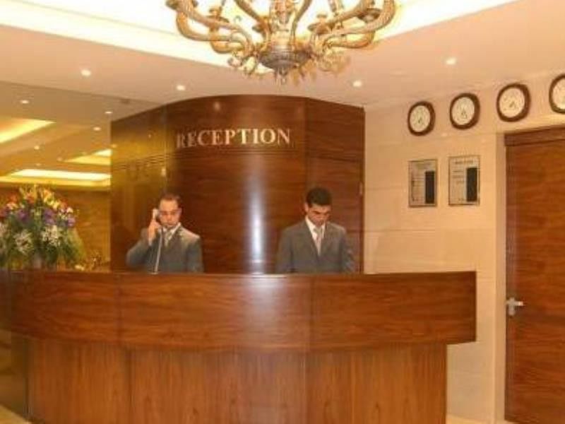 Caesar'S Park Hotel Бейрут Экстерьер фото