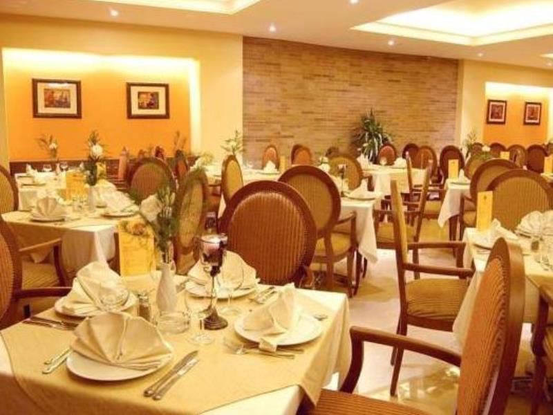 Caesar'S Park Hotel Бейрут Экстерьер фото