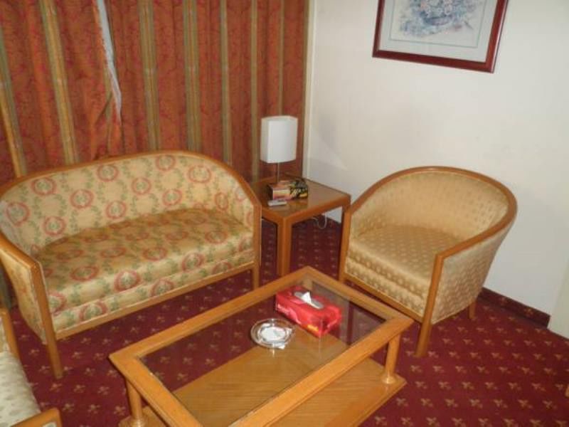 Caesar'S Park Hotel Бейрут Экстерьер фото